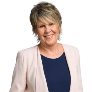 Photo of Fran Kelly smiling